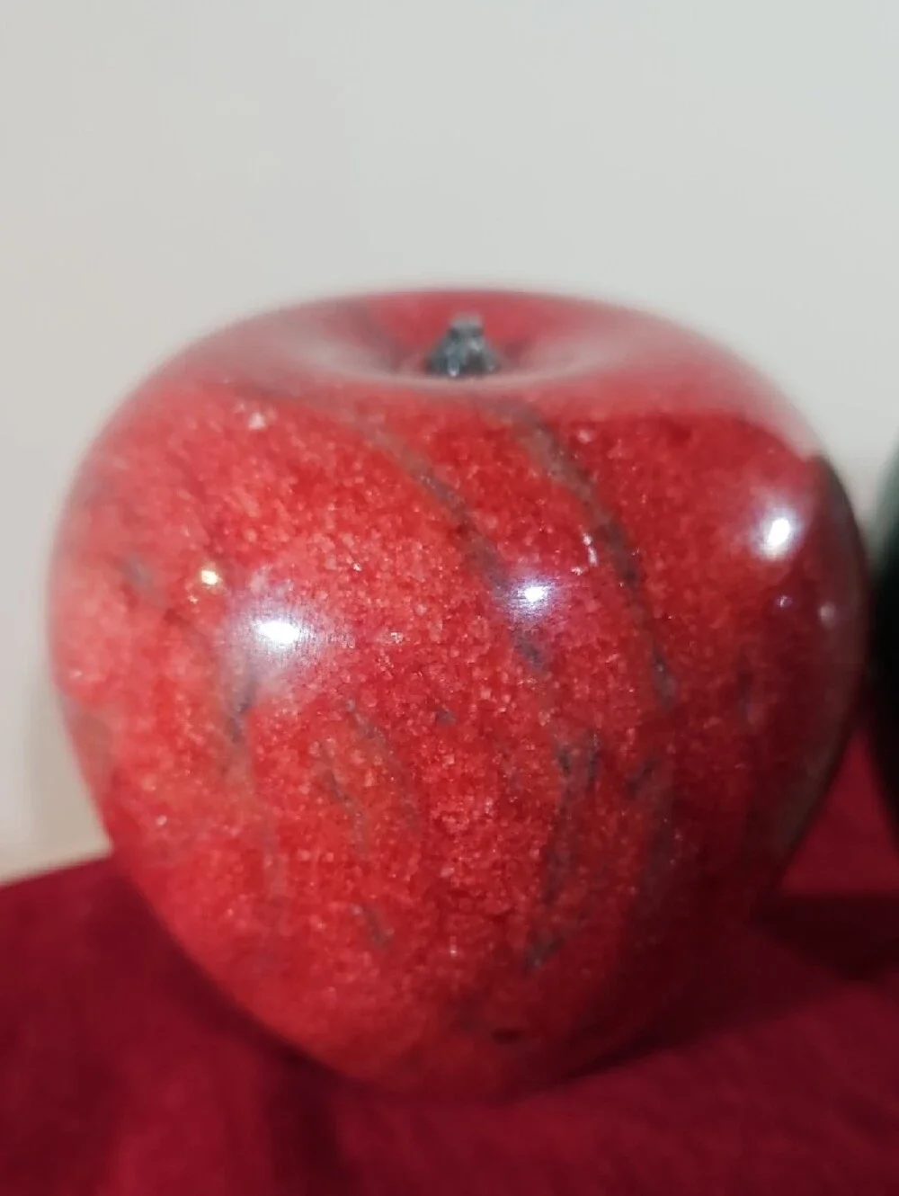 VTG Polished Alabaster Marble Onyx Apple Desk Decor Set of 2